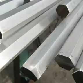 304L الفولاذ المقاوم للصدأ شريط سداسي 3 مم منخفضة الكربون المجمعة