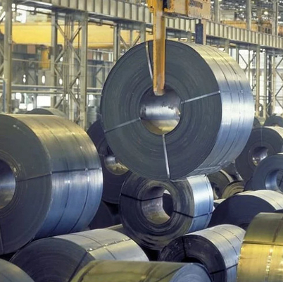 ملفات الفولاذ المقاوم للصدأ 304 ، 2B النهاية ، سمك 0.5mm-6mm ، عرض 1000mm-1500mm ، درجة الغذاء ، مناسبة لمعالجة الغذاء والتغليف